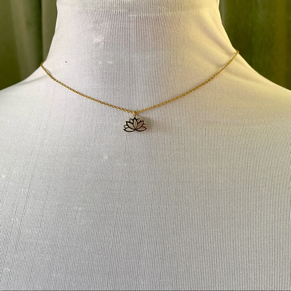 Strength Gold Lotus Flower Layering Necklace